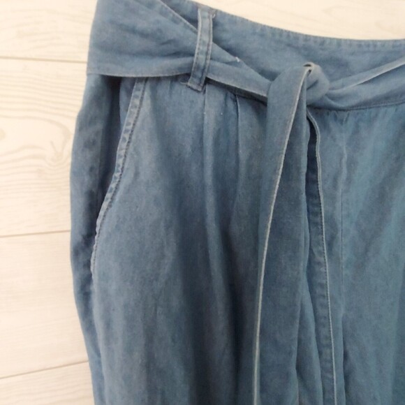 Draper James Jeans Size 8 Wide Leg Chambray Pants Tie Waist Medium Trouser Short - Picture 5 of 10